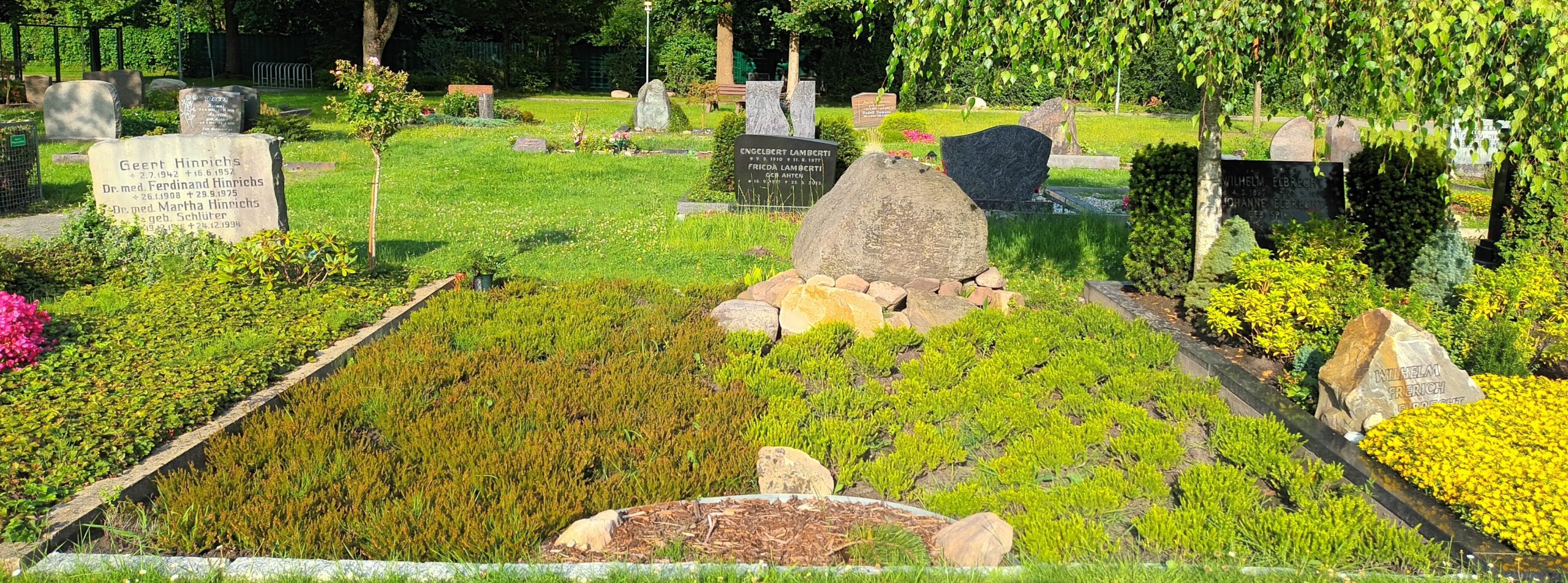 Friedhof Loga, Urnenfeld "Heide"
